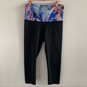 Fabletics Mid-Rise Powerhold Active Pants Tights Crops Capri Medium